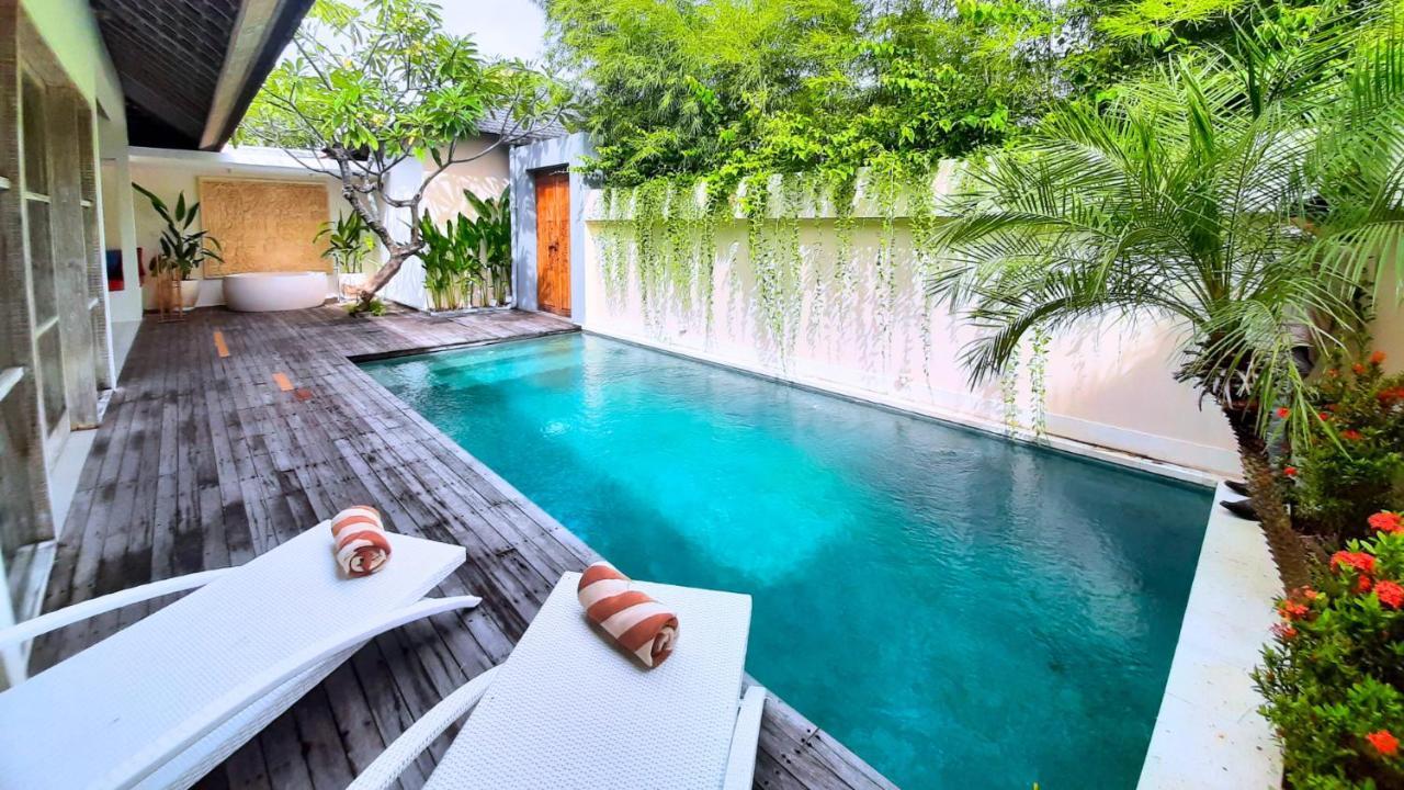 The Decks Bali Βίλα Legian Εξωτερικό φωτογραφία