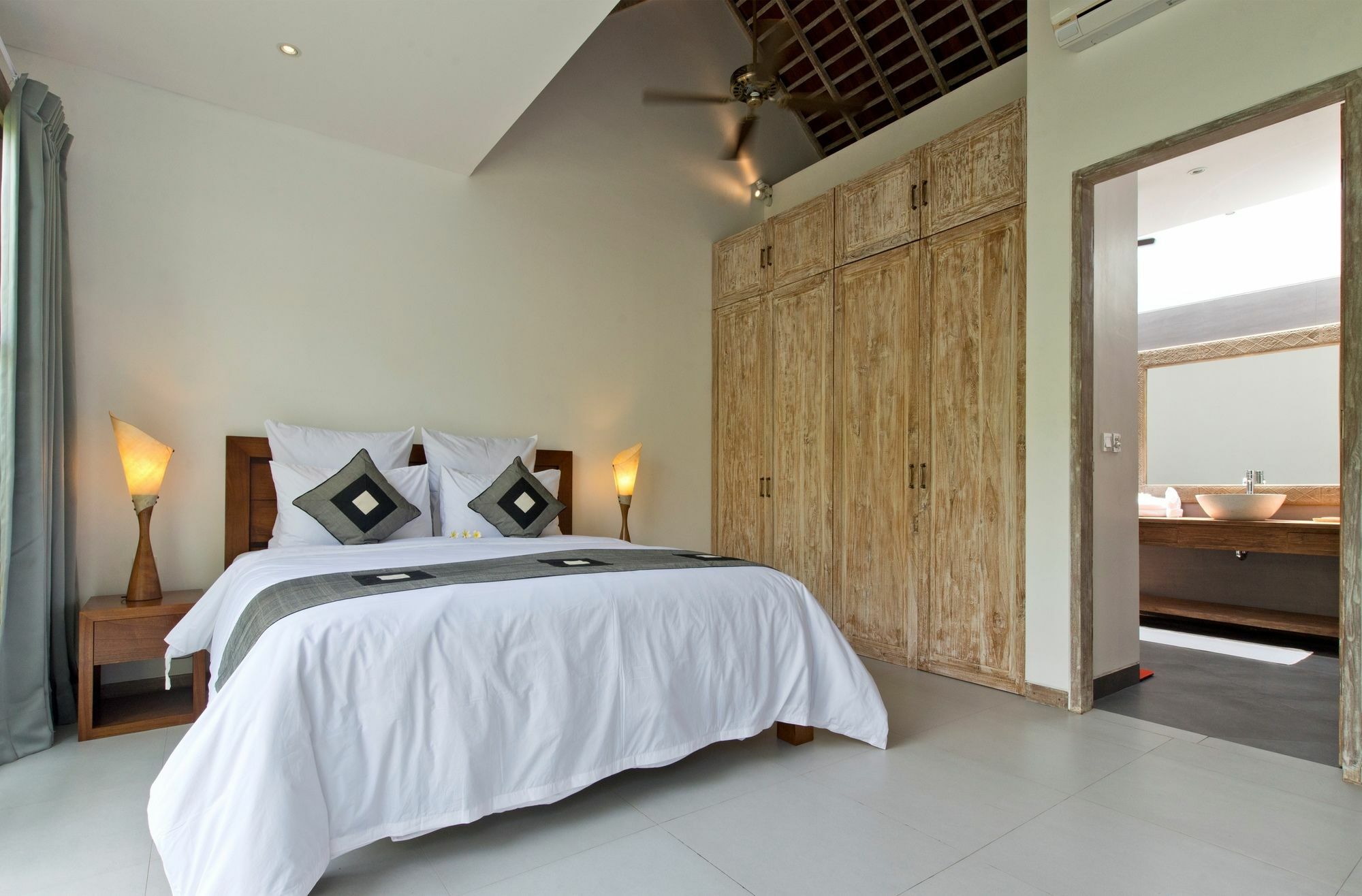 The Decks Bali Βίλα Legian Εξωτερικό φωτογραφία